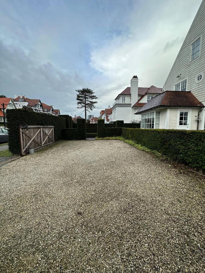 High End Villa In The Hart Of Knokke Zoute Close To The Beach And Shoping Area Exteriör bild